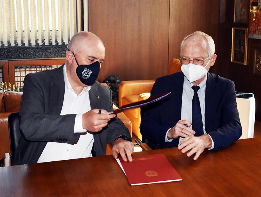 Иван Гешев и Васил Велев подписаха Меморандум за сътрудничество (СНИМКИ)