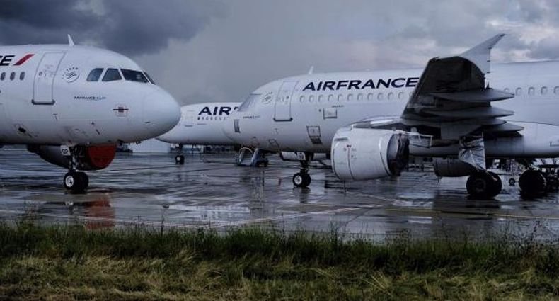 Френските депутати гласуваха за забрана на вътрешните полети на къси разстояния