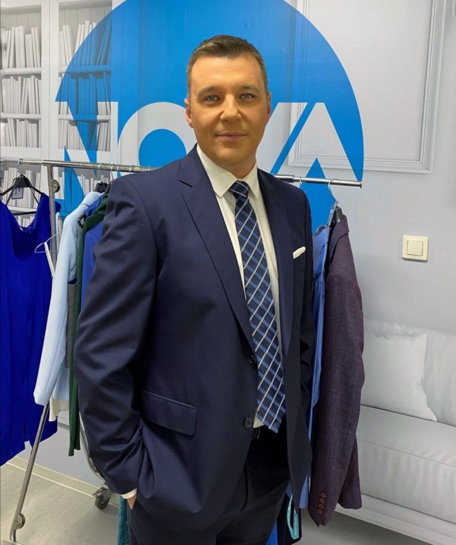 Спретнаха сладка изненада за рожденика Христо Калоферов (СНИМКИ)