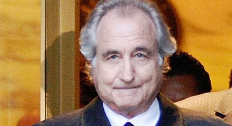 Почина „измамникът на века“ Бърни Мадоф