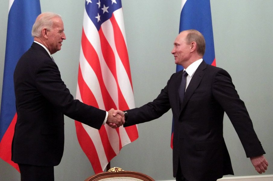 Байдън поддържа предложението за среща с Путин, защото е ключова за спиране на ескалацията
