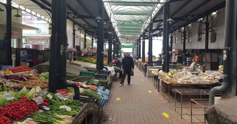 В Бургас опрощават такси и наеми на бизнеса с 50%