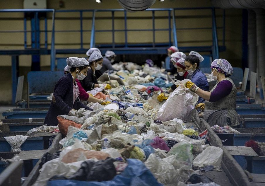 Европейският съюз експедира 75% от отпадъците си в други държави