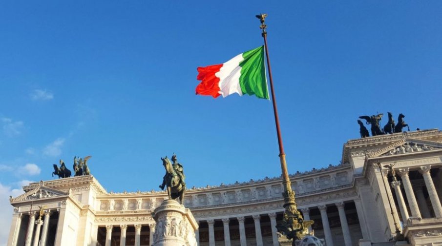 От днес в Италия влиза в сила задължителен зелен пропуск