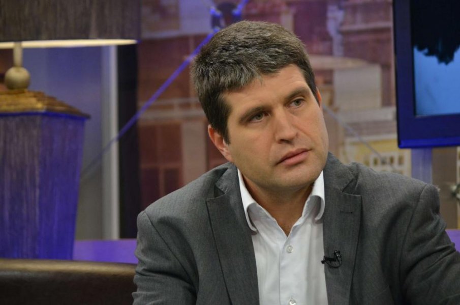 Данъчна декларация за работилите повече от половин година от дома си за чуждестранен работодател