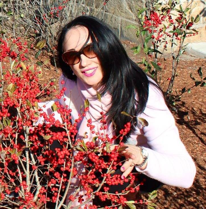 САМО В ПИК И РЕТРО: Бившата жена на Бойко скочи срещу Слави (СНИМКА)