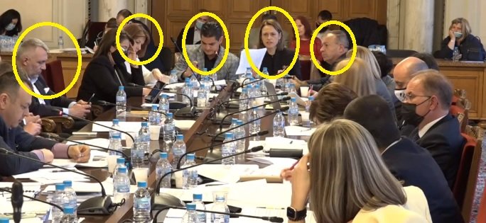 НАГЛОСТ БЕЗ КРАЙ: Мутрите и ИТН пак без маски в парламента