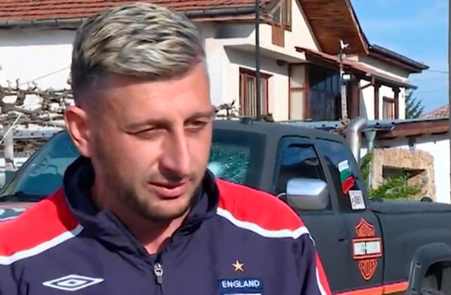 Проговори мъжът със забити кирки в колата: От месеци получавам заплахи от човек, когото осъдих