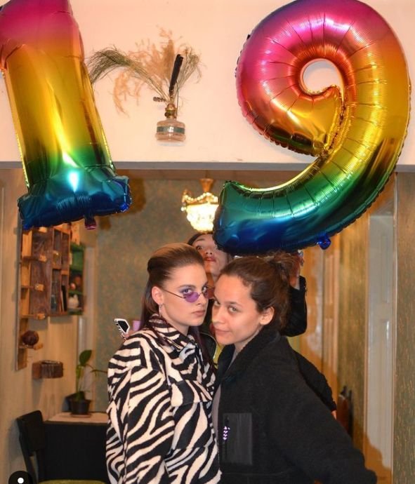 Щерката на Вергов поля рождения си ден с артисти