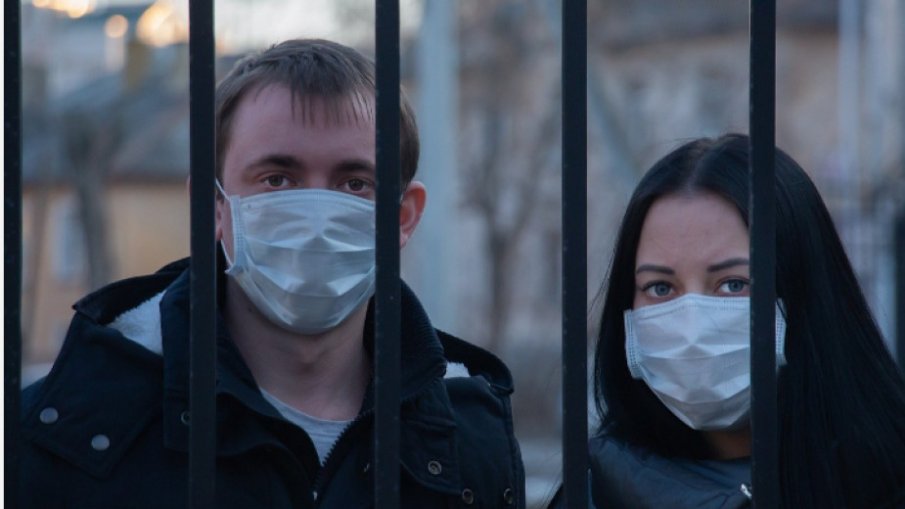 Всекидневни тестове вместо карантина на Острова