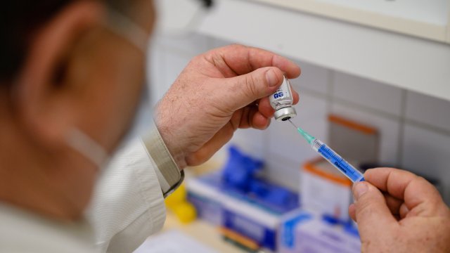 Унгария е отличникът на ЕС, 50 на сто са ваксинирани с поне една доза