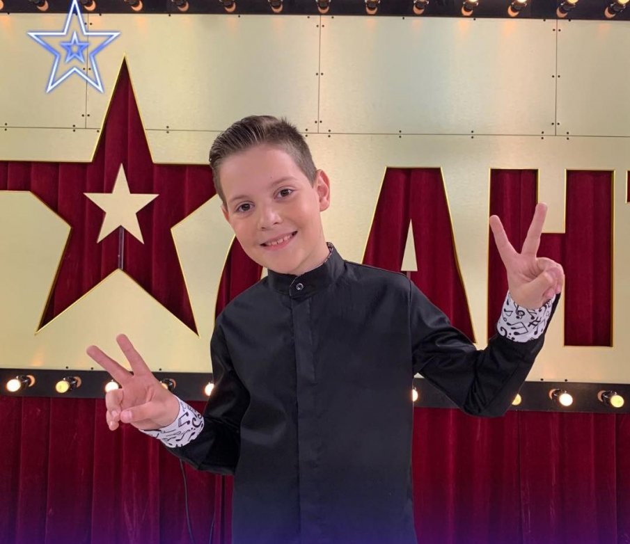 Първият финалист на зрителите в България търси талант предсказал победата си