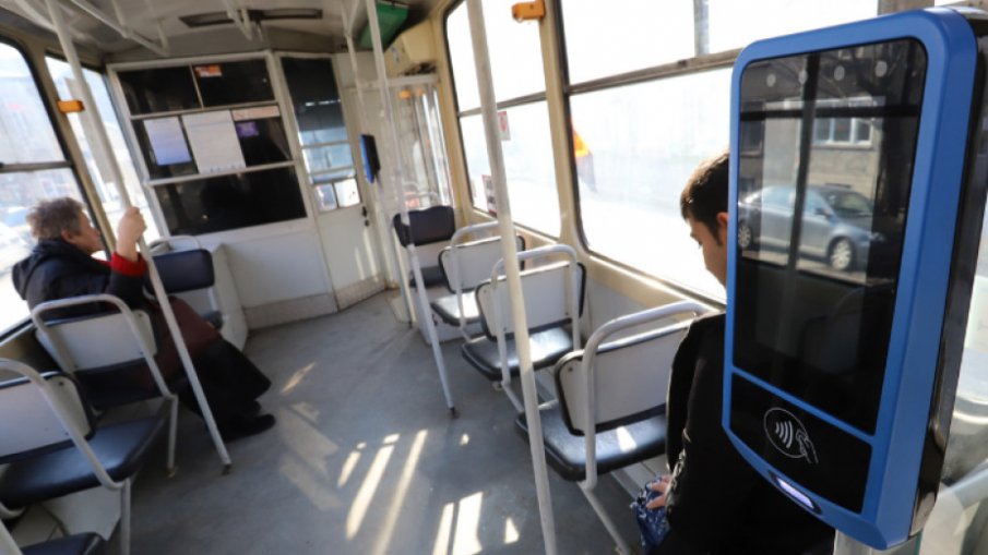 Безконтактно плащане на билети стартира в столичния градски транспорт