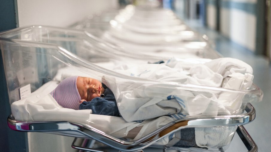 Туркиня роди пет близначета в Измит