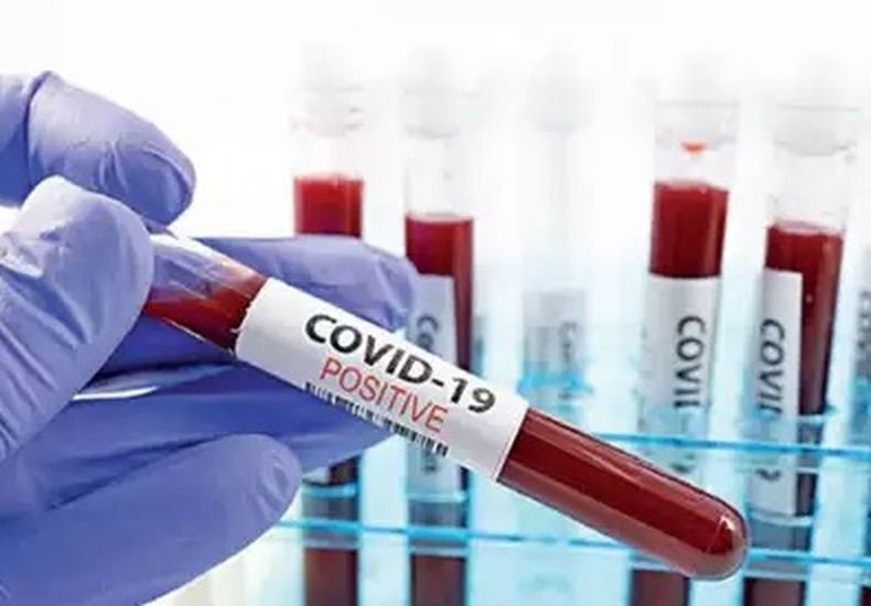 Над 3 200 новозаразени с коронавируса за денонощие във Франция