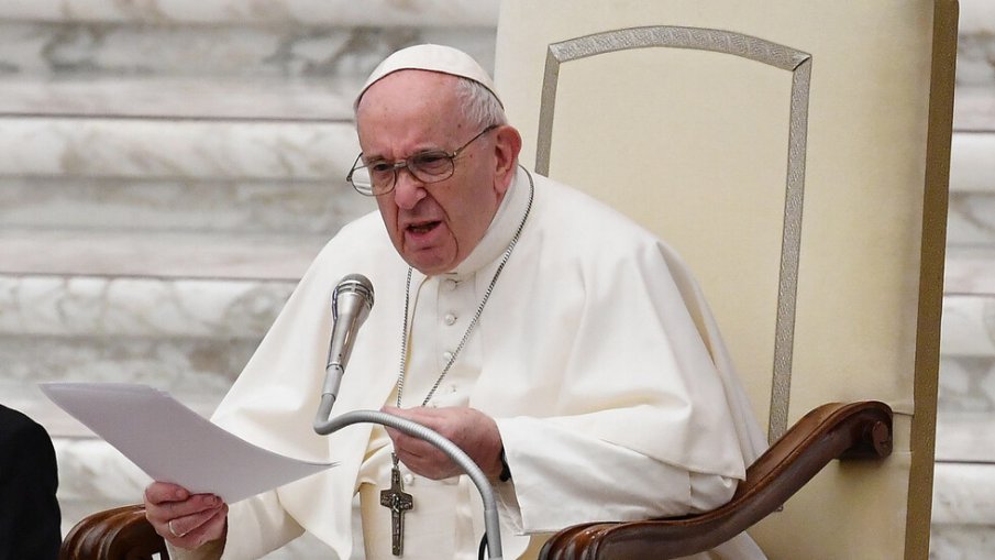 Папа Франциск се възползва от новогодишното си послание днес, за