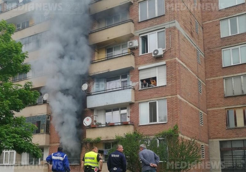 Детска игра с огън предизвика пожар в Радомир