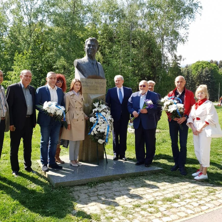 Румен Христов пред паметника на Рейгън: 40-ия президент на САЩ успя да детронира тогавашния Съветски съюз - „Империята на злото“