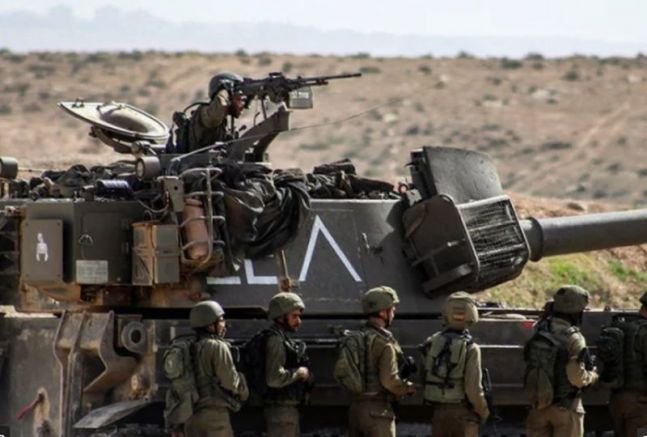 Израел готви сухопътна операция в палестинските територии