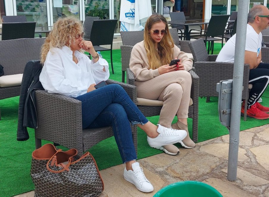 Майката на Гришо във възторг от снахата