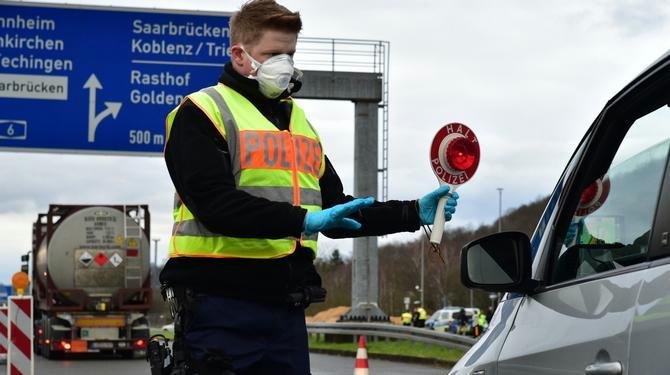 Германия забранява от днес британците да влизат на територията ѝ