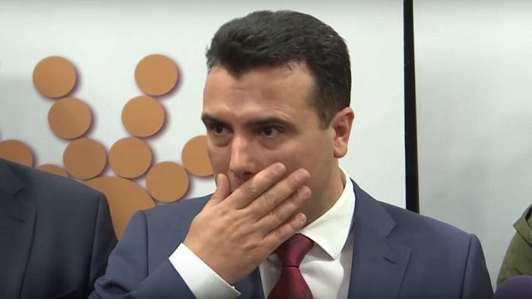 СКАНДАЛ В СЕВЕРНА МАКЕДОНИЯ: Зоран Заев скочи на председателя на парламента заради реч на албански в Брюксел
