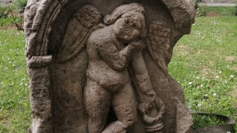 Уникална археологическа находка реставрират в Плевен