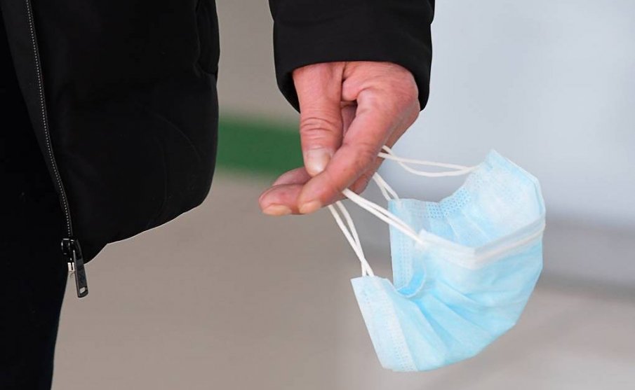 Създадоха прототип на предпазна маска, диагностицираща COVID-19