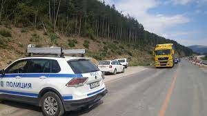 ЗАРАДИ ВЗРИВОВЕ: Спират движението Калотина - Драгоман