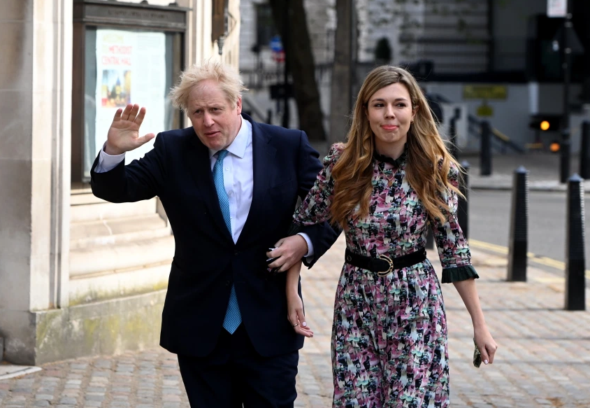 Борис Джонсън се ожени на тайна церемония