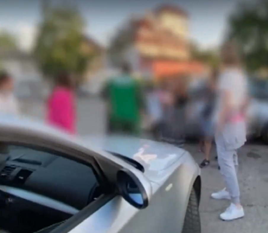 Цигани тормозят българчета в столичния квартал Филиповци