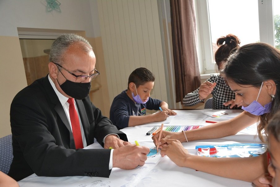 Гълъб Донев: Децата ни учат как да бъдем по-добри хора (СНИМКИ)