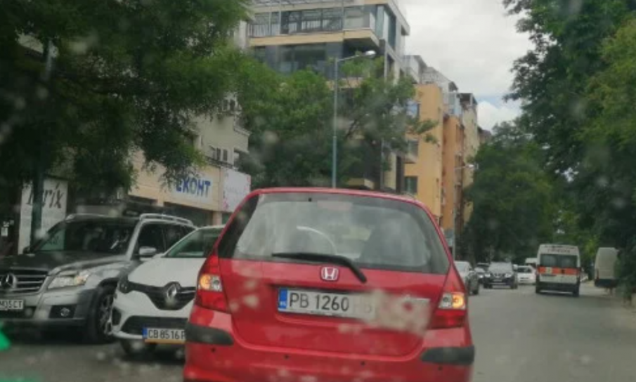 ОТ ПОСЛЕДНИТЕ МИНУТИ: Коли се помляха на пловдивски булевард