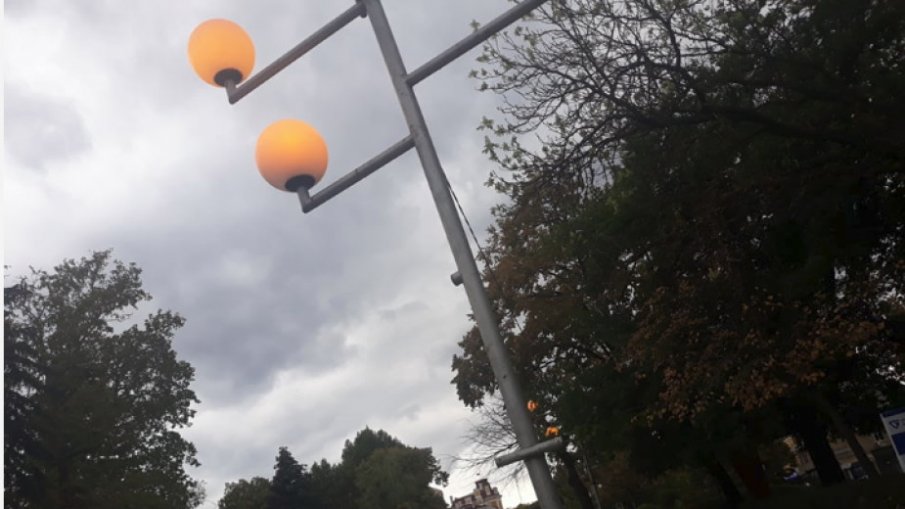 Още общини въвеждат режим на уличното осветление