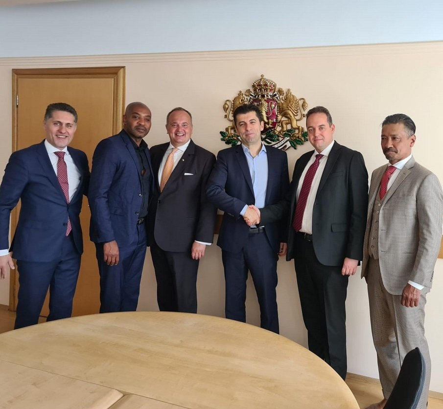 Министърът на икономиката се срещна с румънско-американски Инвестиционен фонд