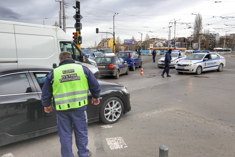 Пешеходец загина в катастрофа под моста на жп гара Подуяне