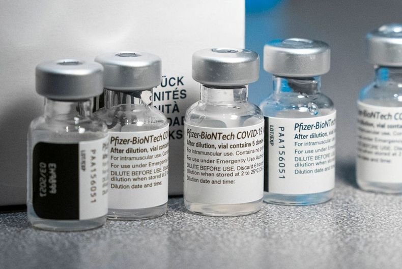 САЩ купуват 500 млн. дози ваксини на „Пфайзер”, които ще предоставят като помощ на други страни