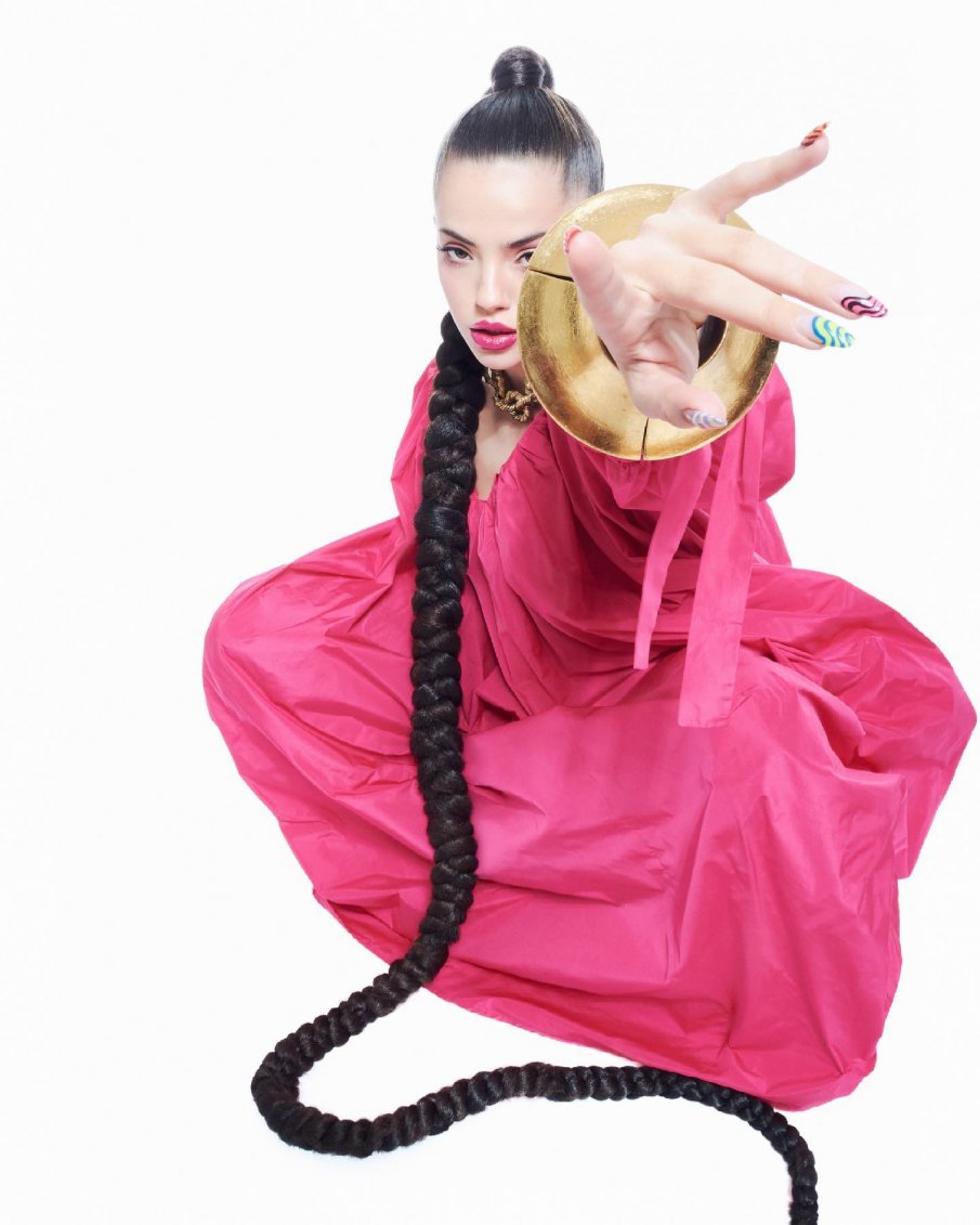 Емнаха Дара, че е твърде млада за ментор в Гласът на България