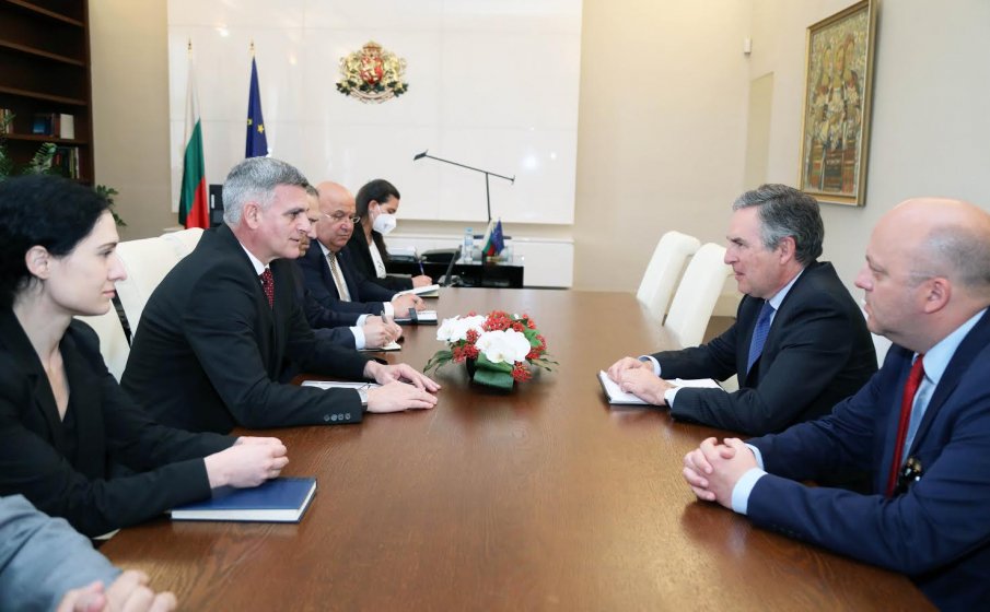 Стефан Янев проведе среща с посланика на Кралство Испания Алехандро Поланко Мата