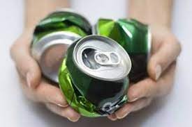 Машини пресоват кенчетата на туристи по Витоша