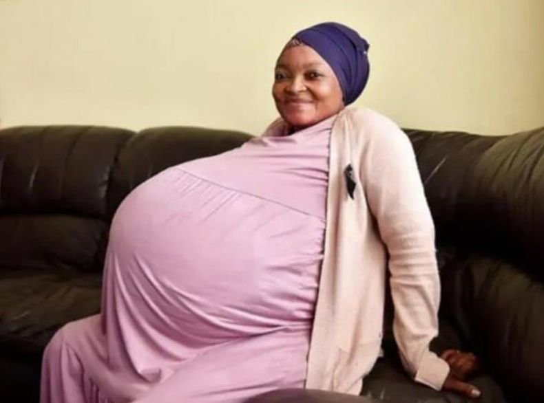 Южноафриканката, родила едновременно десет деца, изчезна