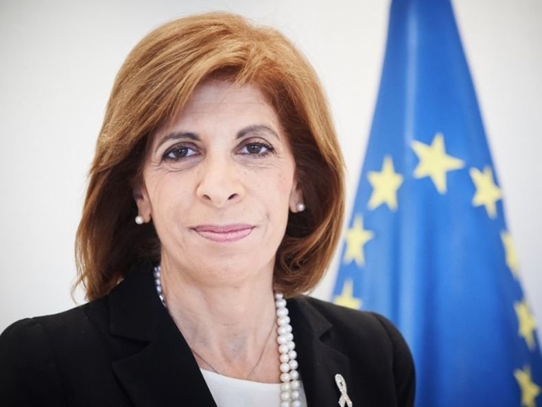 Европейския комисар по здравеопазване ще се срещне с президента Румен Радев и здравния министър