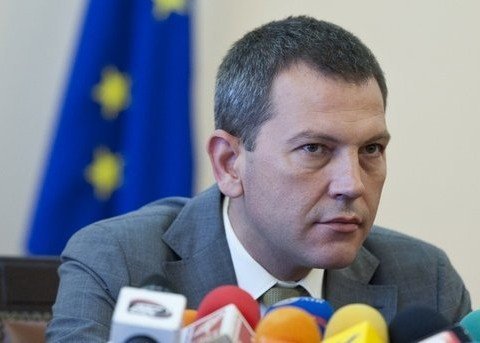 Сезираме еврокомисаря по транспорта за товарния трафик през европейските граници