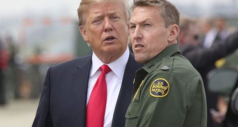 Шефът на Службата за граничен контрол на САЩ напуска поста си