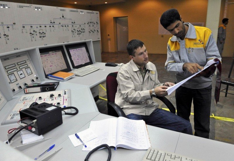 Спряха по спешност атомната електроцентрала в Иран