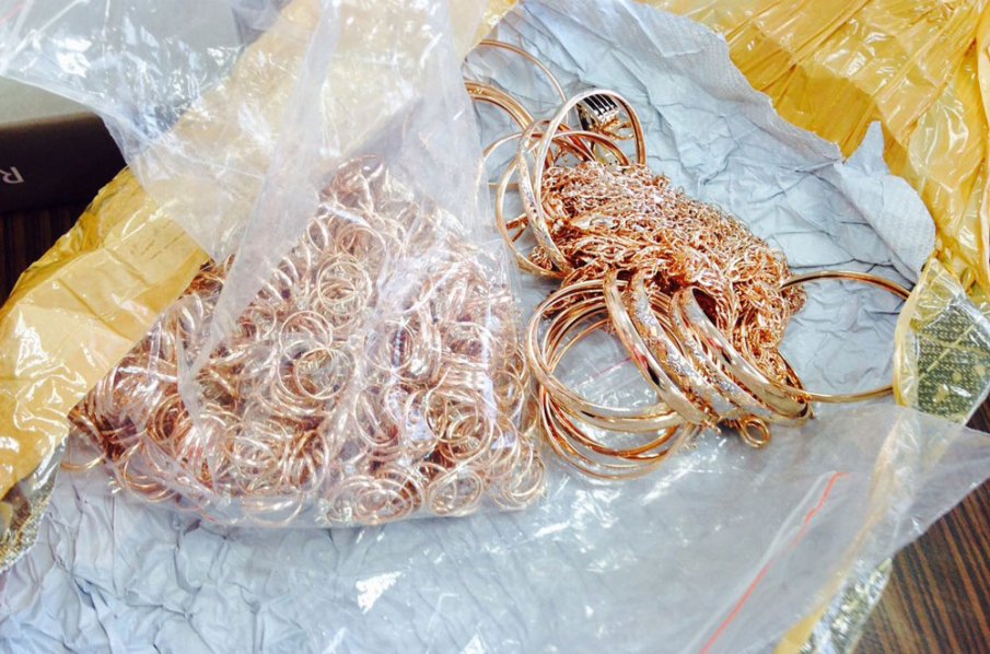 Митничари задържаха 7 килограма контрабандно злато за 500 000 лева