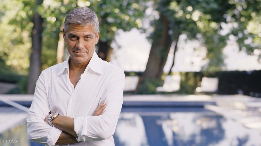 Джордж Клуни учи на кино бедни таланти