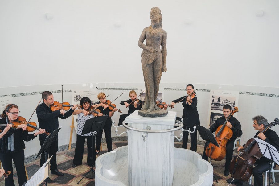 Откриха обновената ротонда на Минералната баня в Ямбол (СНИМКИ)