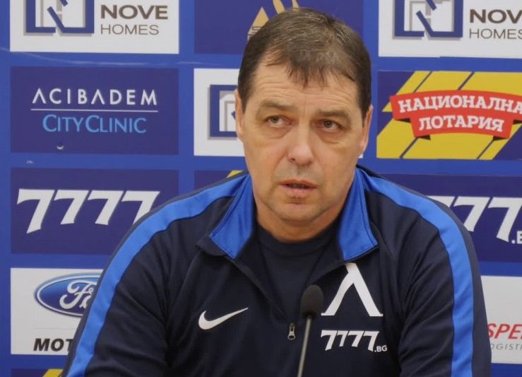 Бившият треньор на Петър Хубчев се превърна в най-обсъжданата и