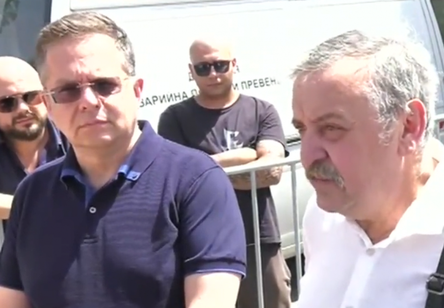 Проф. Кантарджиев: Трябва да се въведат нови мерки заради варианта Делта